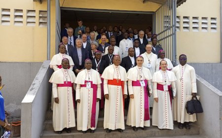 Symposium international de KINSHASA - Pacte Éducatif Africain. Pour une concrétisation africaine du projet du pape François