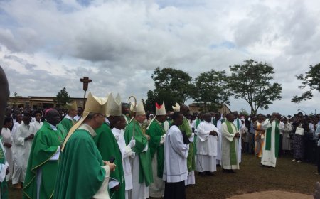 Colloque international « La mission hier et aujourd’hui.  Premiers prêtres et premier évêque rwandais »