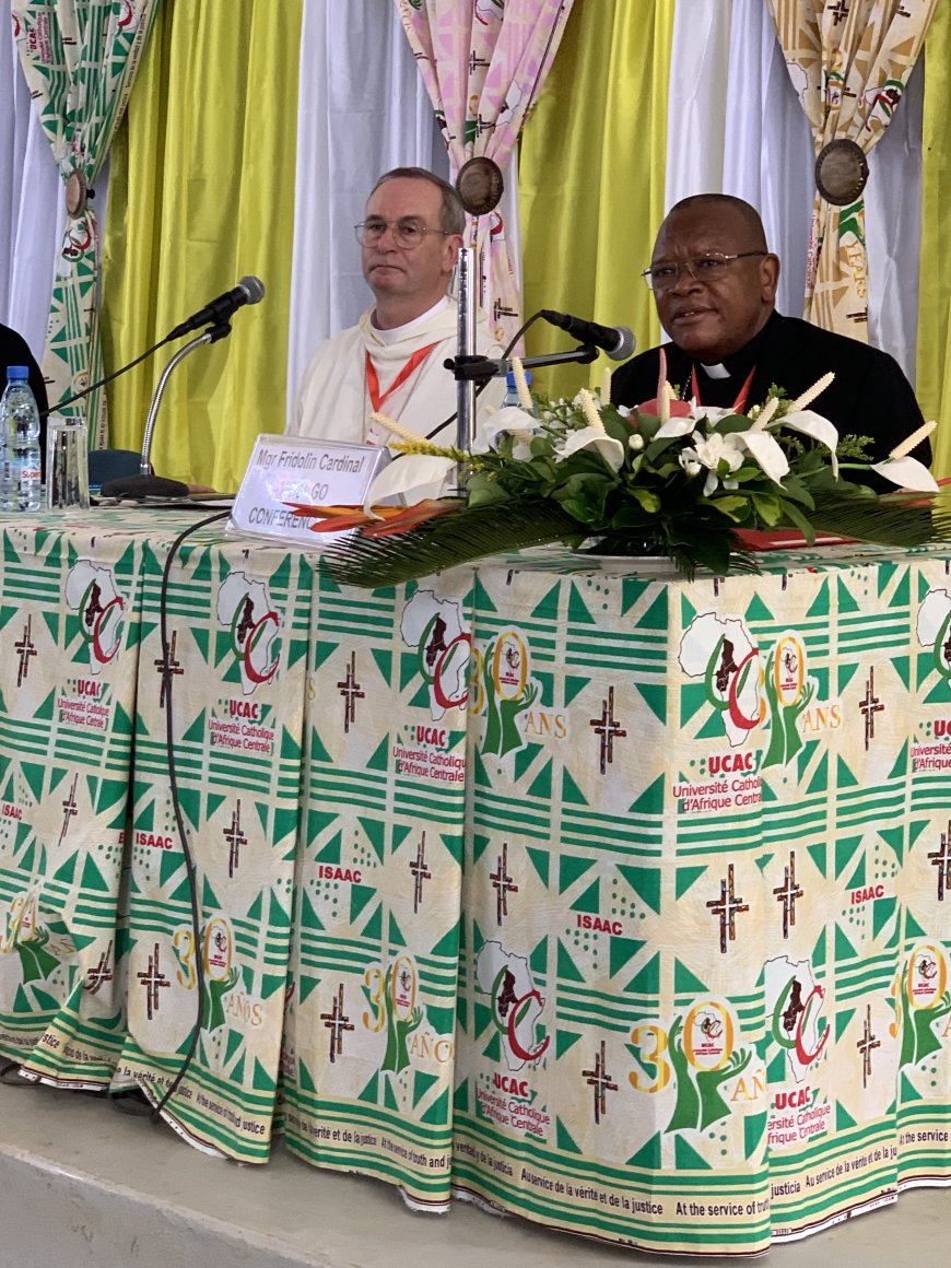Symposium international Yaoundé - École catholique en Afrique,  urgence d'éduquer à la Paix et à l'environnement. Question de méthode