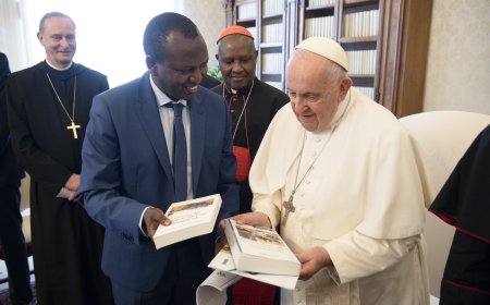 Présentation du Pacte Éducatif Africain lors d’une audience privée avec le pape François