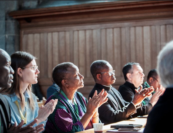 Les pluralités contemporaines et leurs impacts sur l’Église