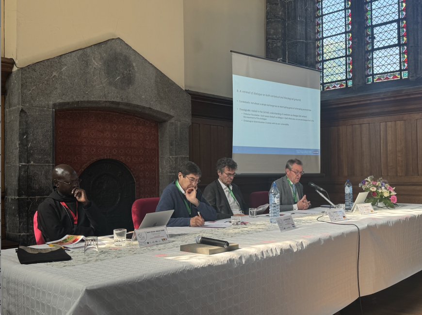 Pluralités contemporaines : lieu de conversion de l’Église 